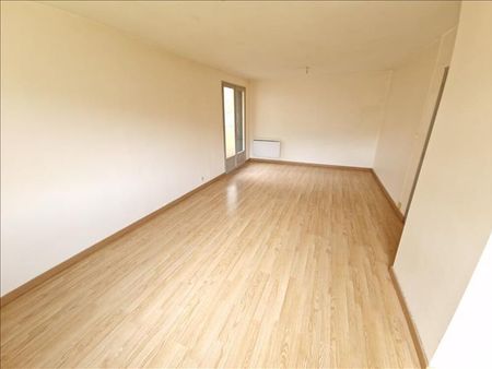 appartement - 3 pièce(s) - 75 m² à 134 375 
