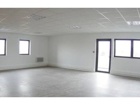 vente bureau 38 m² bailly-romainvilliers (77700)