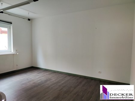 à louer local commercial 72 m² – 820 € |ingwiller
