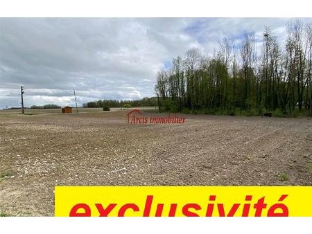 vente terrain 1800 m² arcis-sur-aube (10700)
