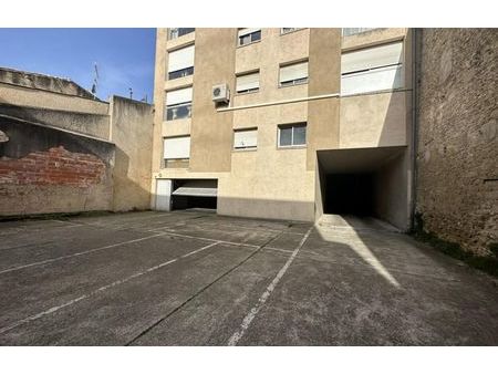 vente parking 10 m² castelnaudary (11400)