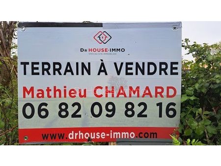 vente terrain 1636 m²