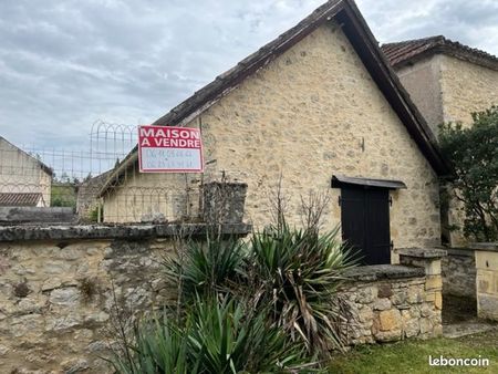 maison en pierre a vendre