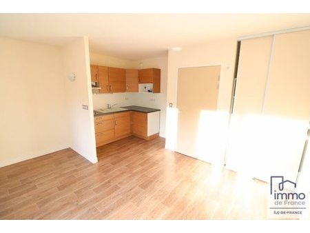 location appartement 1 pièce 31.43 m²