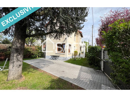 vente maison 5 pièces 100 m² neuilly-plaisance (93360)
