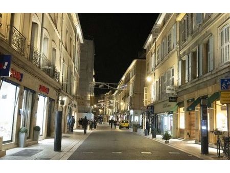 vente commerce 60 m² aix-en-provence (13090)