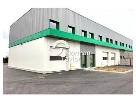 location d'entrepôt de 1 434 m² à mions - 69780