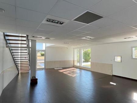 location bureaux et commerces à saint-nazaire (44600) : à louer / 127m² saint-nazaire