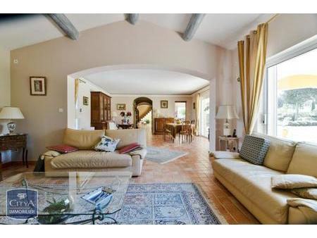 vente maison rochefort-du-gard (30650) 8 pièces 240m²  1 155 000€