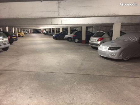lot de parking loué