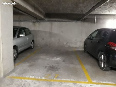 location parking sous sol cauderan