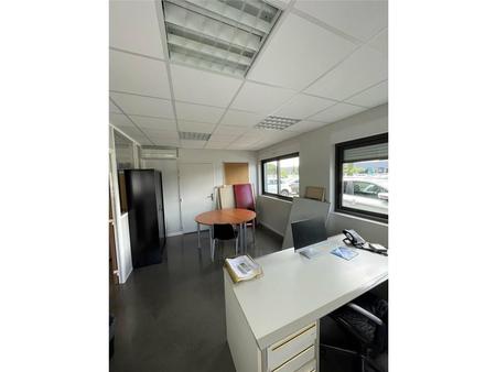 location de bureau de 68 m² à launaguet - 31140