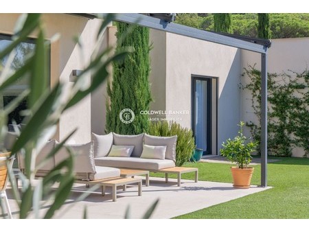 l'agence de jager immobilier coldwell banker vous propose en exclusivité cette villa conte