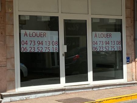 local commercial a louer