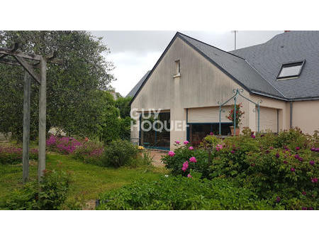 vente maison à château-gontier-sur-mayenne (53200) : à vendre / 263m² château-gontier-sur-