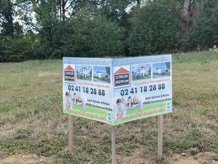 vente terrain à montreuil-sur-loir (49140) : à vendre / 835m² montreuil-sur-loir