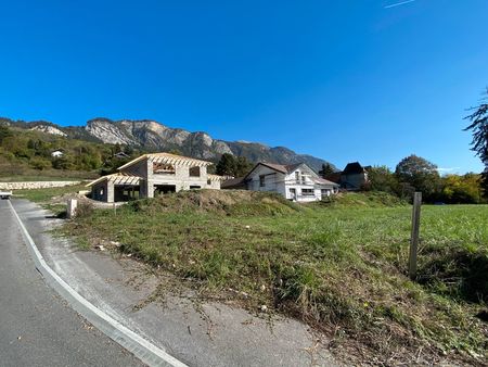 bonneville (74) - terrain de 1 032 m²