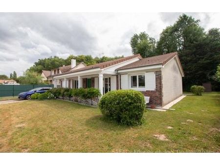 vente maison 4 pièces 120 m² le mesnil-saint-denis (78320)