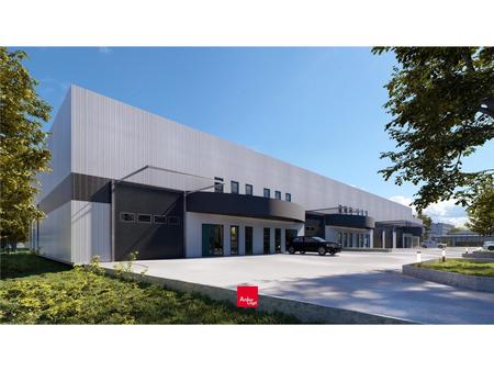 location d'entrepôt de 570 m² à voreppe - 38340