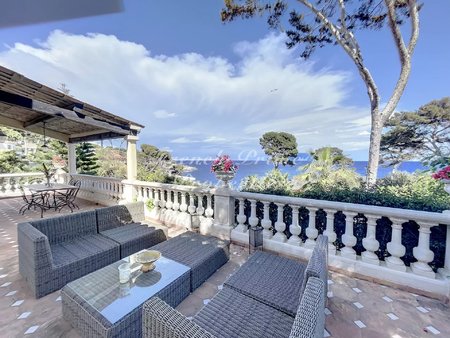 cap d'antibes  propriete vue mer exceptionnelle  piscine