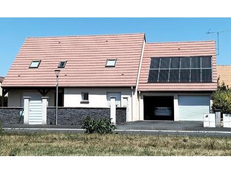 vente maison à beaumont-sur-sarthe (72170) : à vendre / 130m² beaumont-sur-sarthe