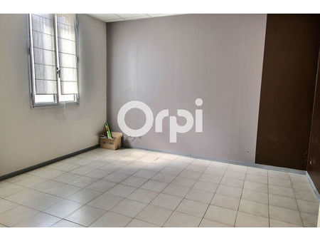 location local commercial 1 pièces 23m2 marseille 5eme (13005) - 500 € - surface privée