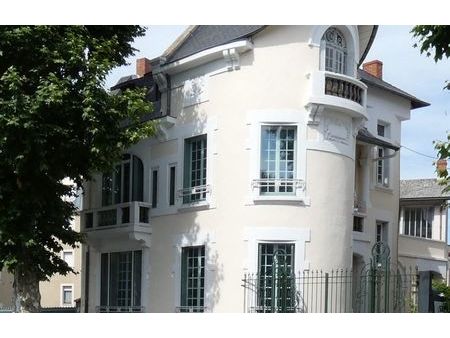 vente maison 5 pièces 233 m² brioude (43100)