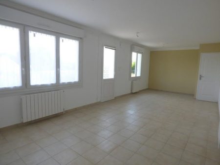 location appartement 4 pièces 75 m²