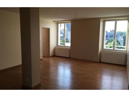 location appartement 1 pièce 93 m² sainte-geneviève-sur-argence (12420)
