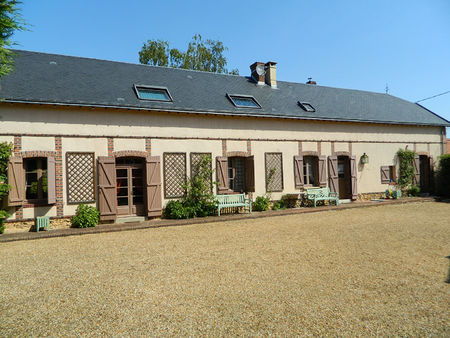 maison 12 pièces - 320m²