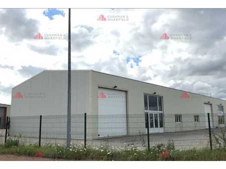 location d'entrepôt de 300 m² à varennes-le-grand - 71240