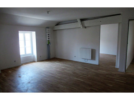 location appartement 3 pièces 71 m² chabanais (16150)