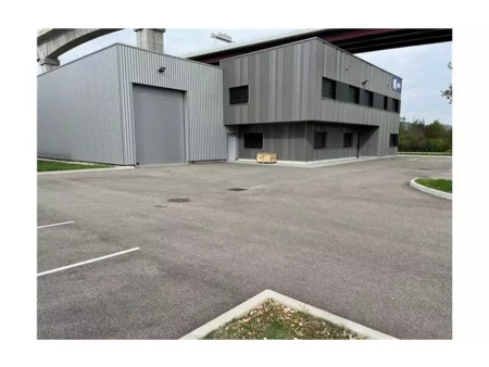 location d'entrepôt de 658 m² à la boisse - 01120