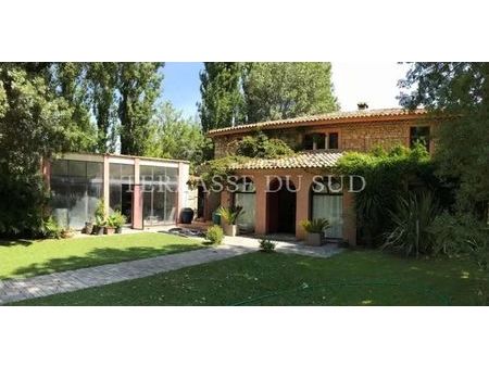 vente maison 9 pièces 300m2 aix-en-provence 13100 - 1200000 € - surface privée