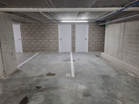 parking souterrain dans le centre de steenokkerzeel