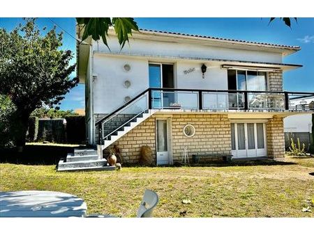 vente maison 7 pièces 140 m² vaux-sur-mer (17640)