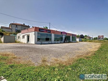 local commercial 227 m²