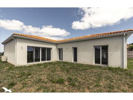 vente maison 6 pièces 132 m² beychac-et-caillau (33750)