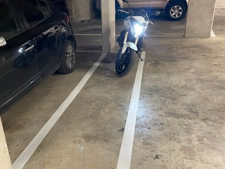 parking moto sous sol