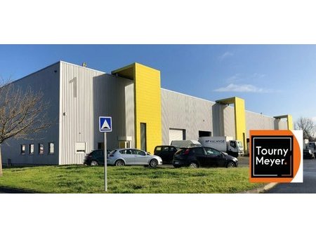 location d'entrepôt de 1 570 m² à blanquefort - 33290