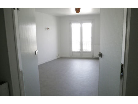 location appartement 2 pièces 62 m² tarbes (65000)