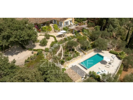villa avec piscine et jardin le tignet (06)