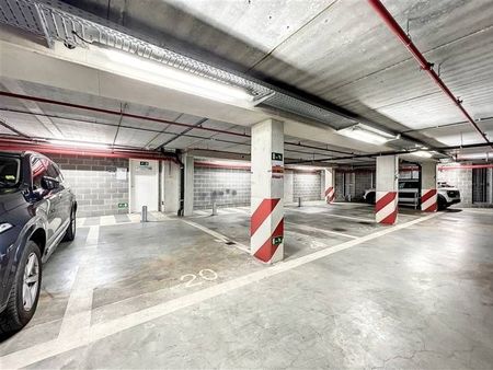 up-site  emplacement de parking souterrain
