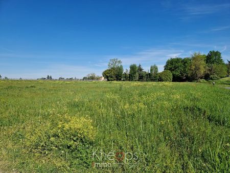 terrain 1045 m² saint-pierre-de-mons