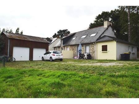 vente maison à saint-caradec (22600) : à vendre / 113m² saint-caradec