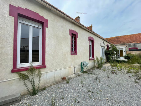 maison beauvoir sur mer 8 pièces