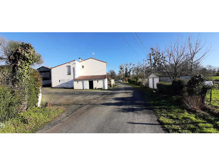 vente maison à la meilleraie-tillay (85700) : à vendre / 150m² la meilleraie-tillay