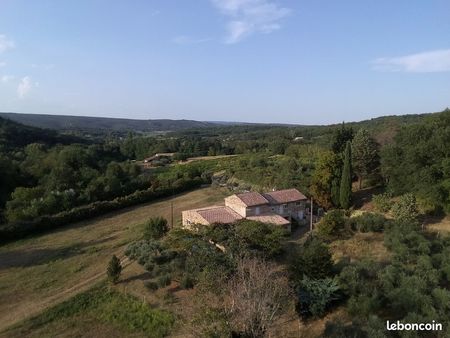 mas provencal sur 11 ha au coeur de 3 vallées touristiques ( ardèche   cèze et rhône)