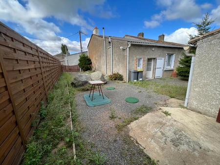 vente maison à saint-philbert-de-grand-lieu (44310) : à vendre / 80m² saint-philbert-de-gr