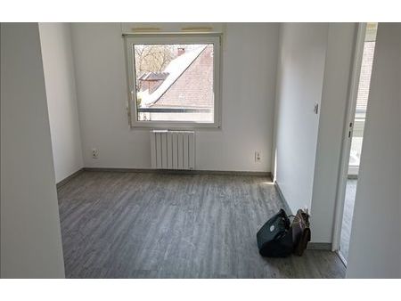 location appartement 2 pièces 26 m² bourges (18000)